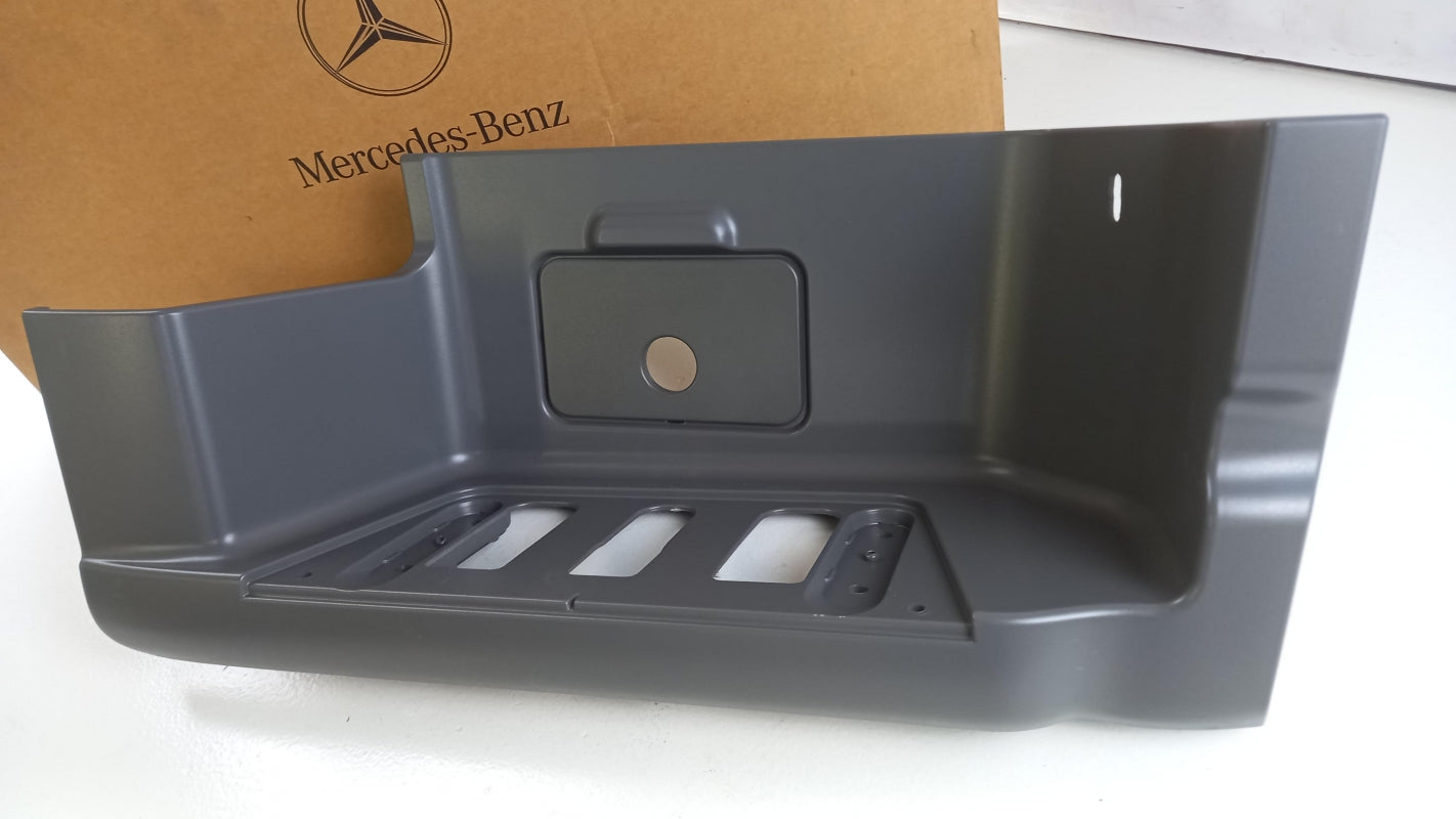 Original MERCEDES-BENZ Truck Actros Trittbrett der Kabine rechts A94366009017354