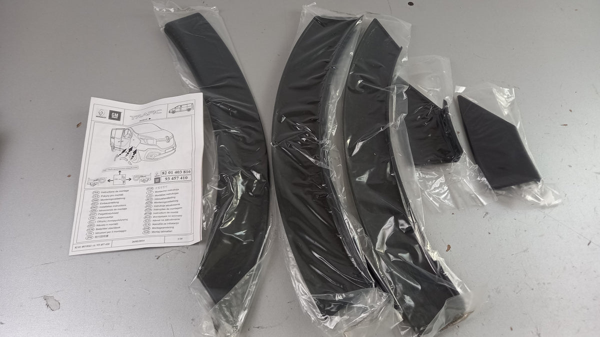 Original OE NISSAN Kotflügel Zierleisten Satz KE76000QH2