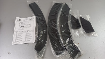 Original OE NISSAN Kotflügel Zierleisten Satz KE76000QH2