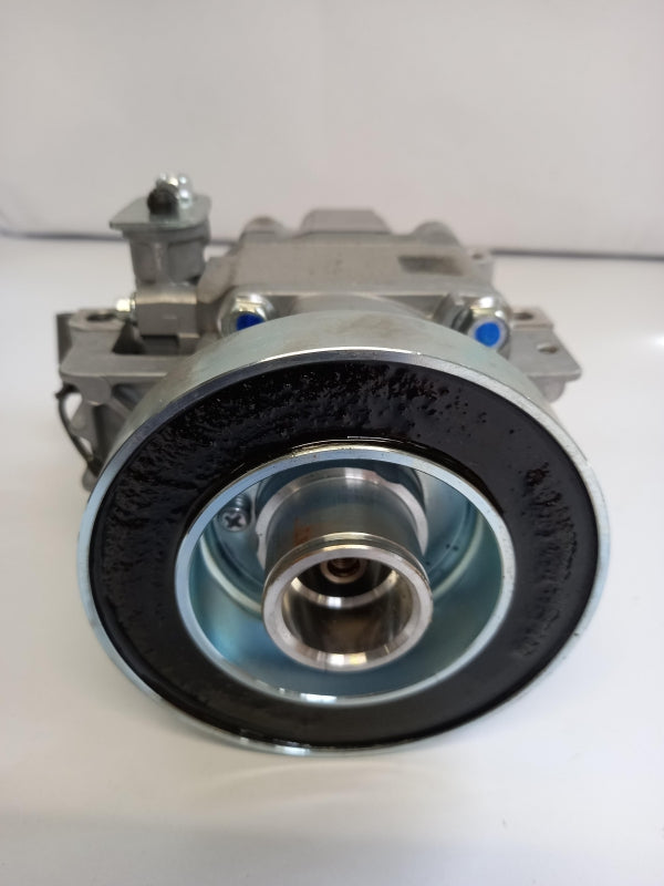 Original OE MAZDA Klimakompressor GJ6A61K00F