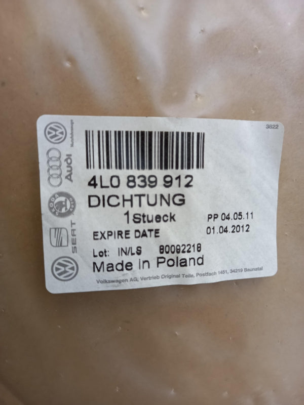 Original OE Volkswagen Türdichtung 4L0839912