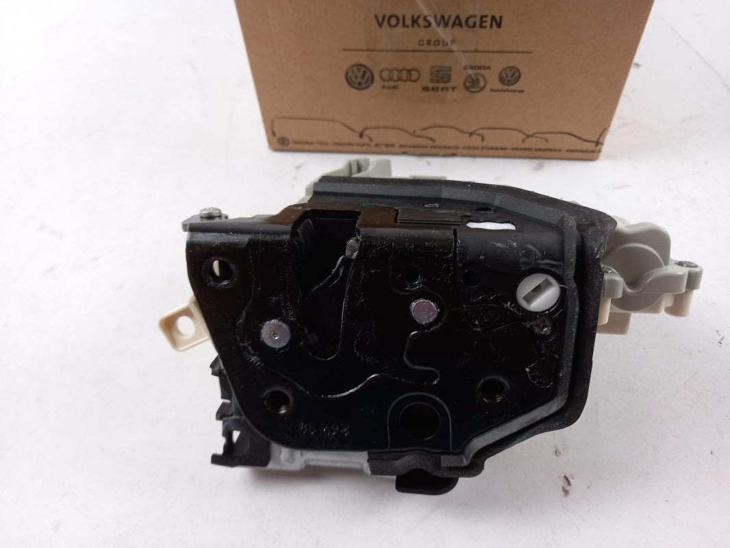 Original OE Volkswagen Türschloss 4G0839016E