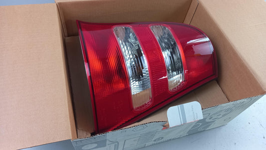 Original OE MERCEDES-BENZ Heckleuchte A1688202864