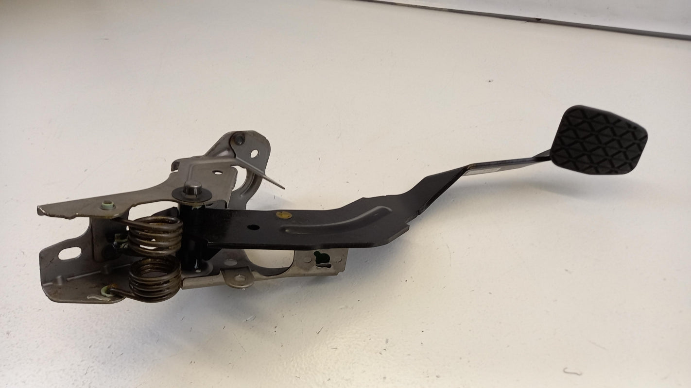 Original MAZDA CX-7 (ER) Kupplungspedal EH6441300