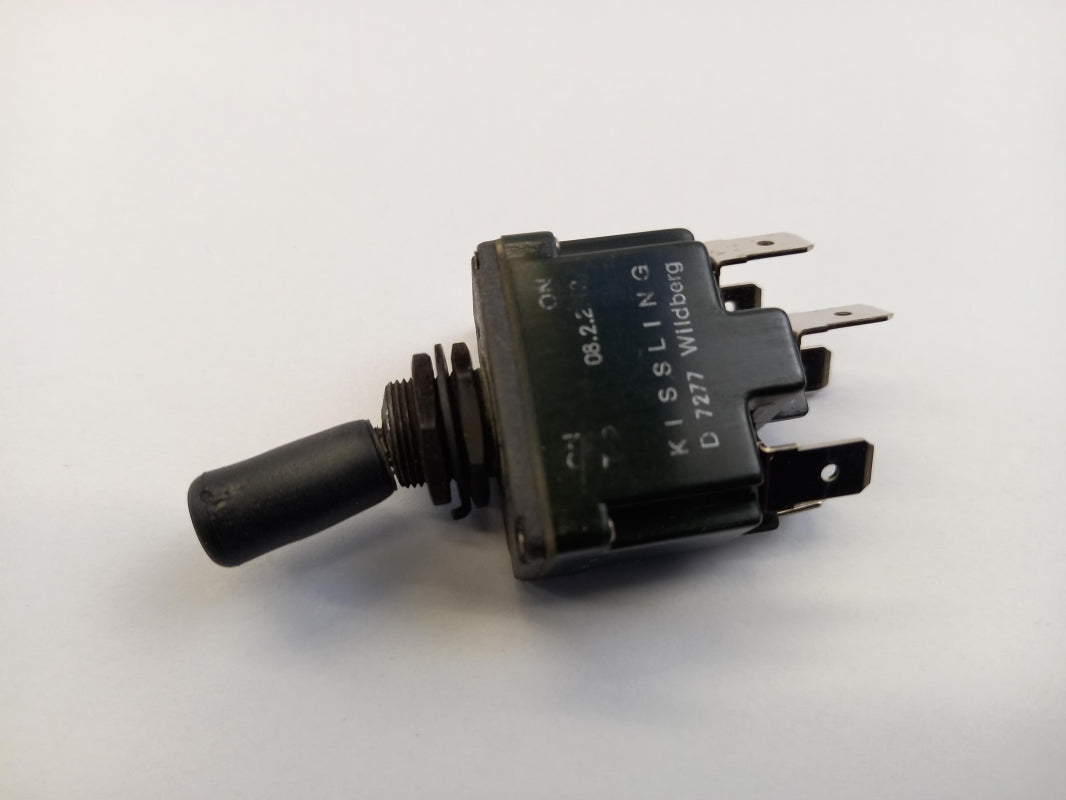 Original MERCEDES-BENZ NG 80 C617 Schalter Zapfwellensteuerung A0015458307