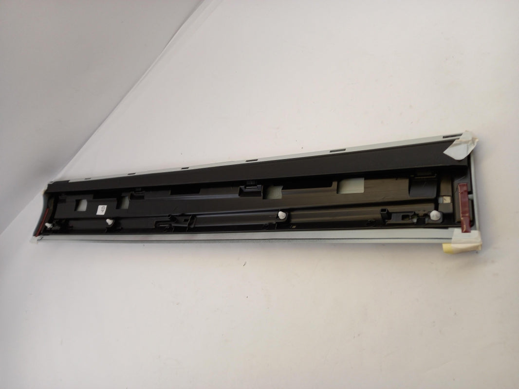 Original AUDI Q3 8U Türschutzleiste grundiert vorne rechts 8U0853960PGRU