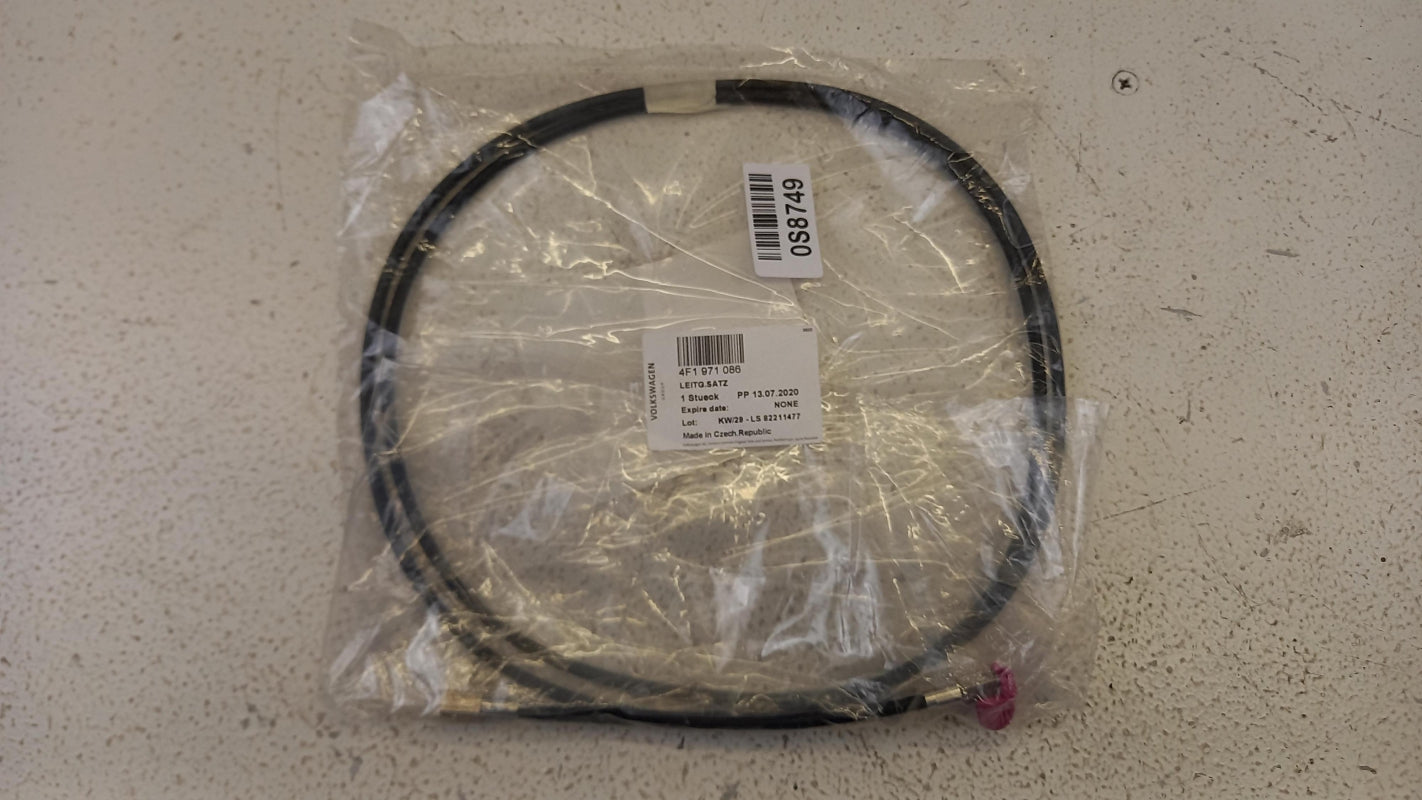 Original OE Volkswagen wiring harness 4F1971086 