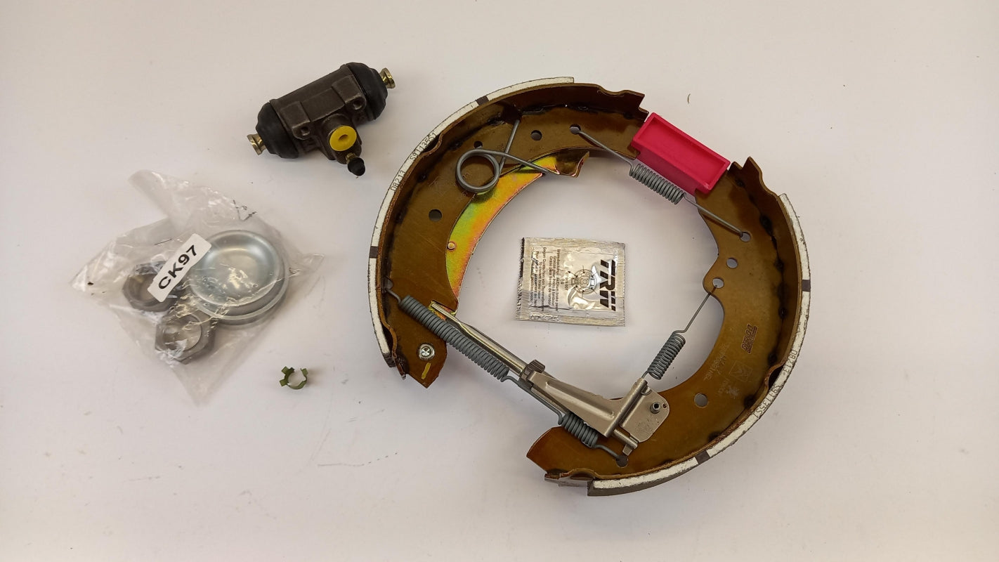 Original PEUGEOT Boxer CITROEN Jumper Bremsbackensatz 424238