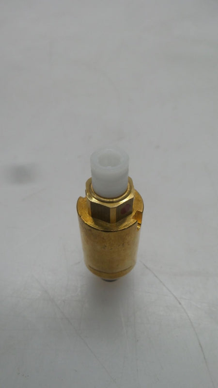 Original AUDI Q7 I VW Touareg I Luftfeder Druckventil vorne 7L0616813B