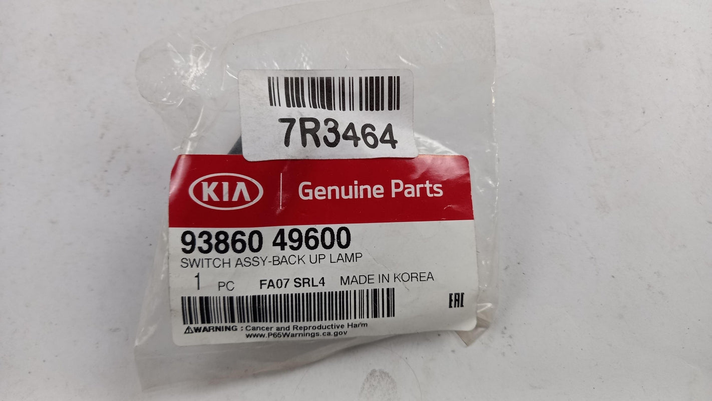 Original HYUNDAI Accent Creta KIA Ceed Soul Rückfahrleuchte Schalter 9386049600