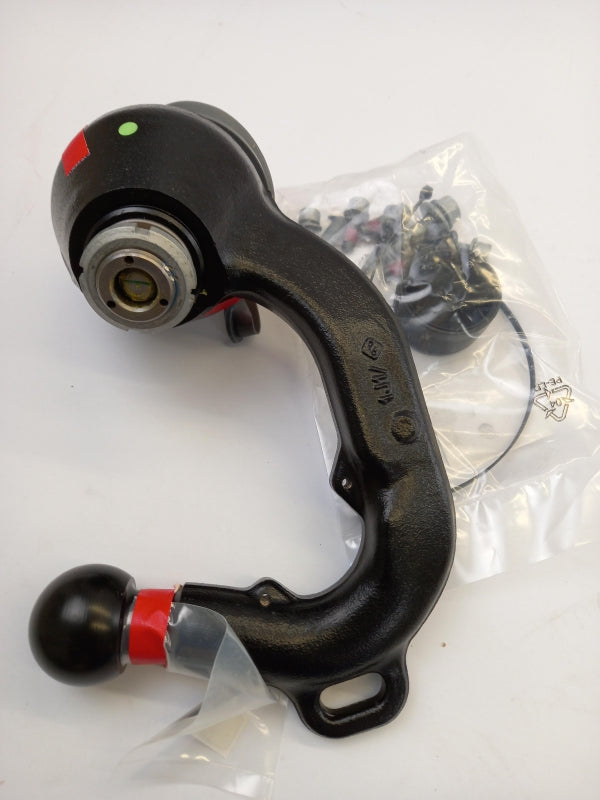 Original VW Tiguan II (2016-) Detachable tow bar 5NA898493 