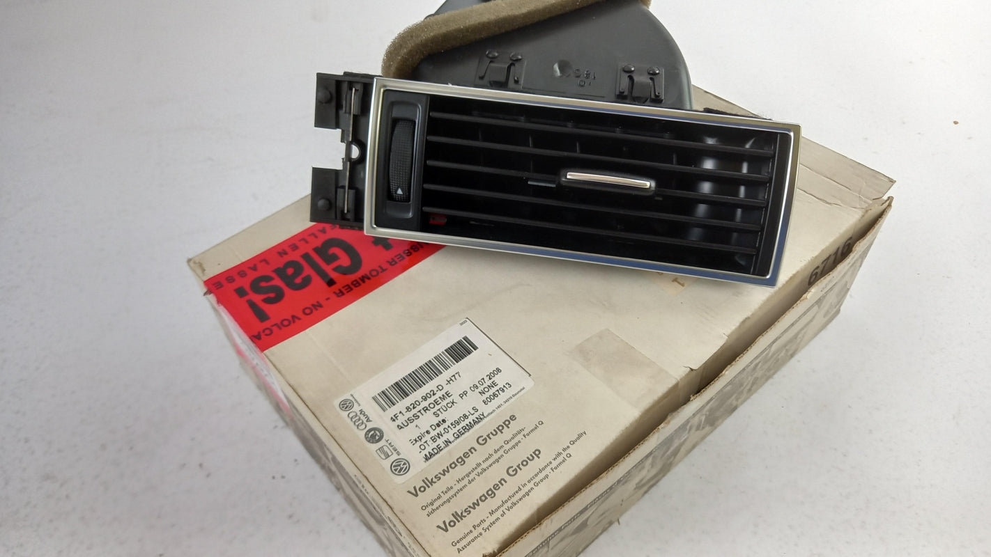 Original OE Volkswagen Luftdüse 4F1820902DH77