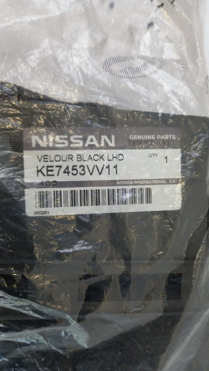 Original OE NISSAN Fußmattensatz KE7453VV11