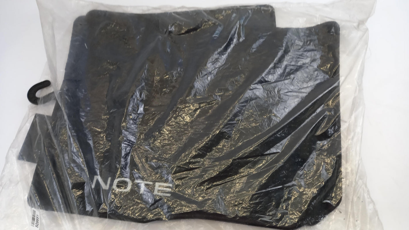 Original OE NISSAN Fußmattensatz KE7453VV11