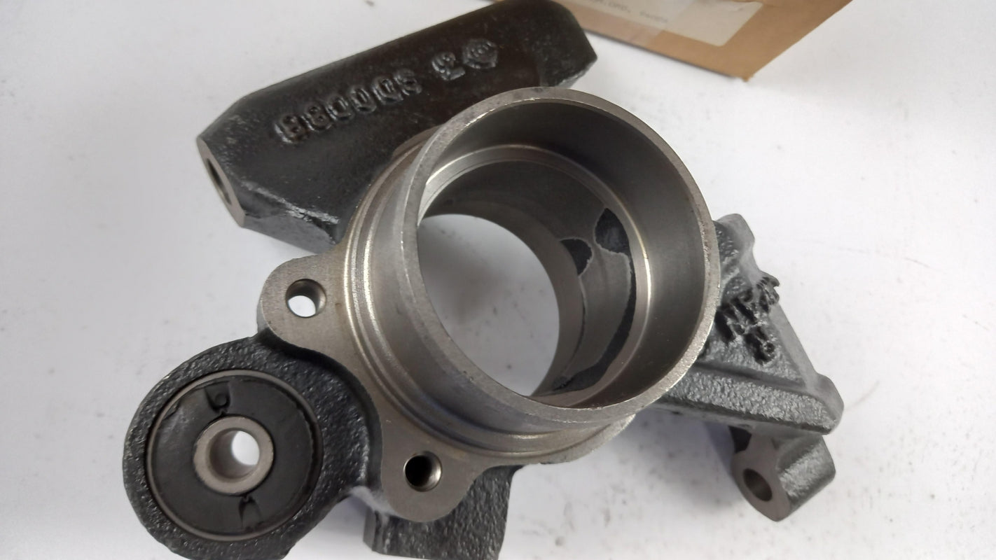 Original SUBARU Vivio Achsschenkel hinten rechts 28411KC040