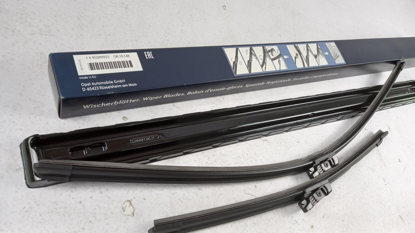 Original OPEL Grandland X Wischerblättersatz Scheibenwischer 2st Vorne 95599922
