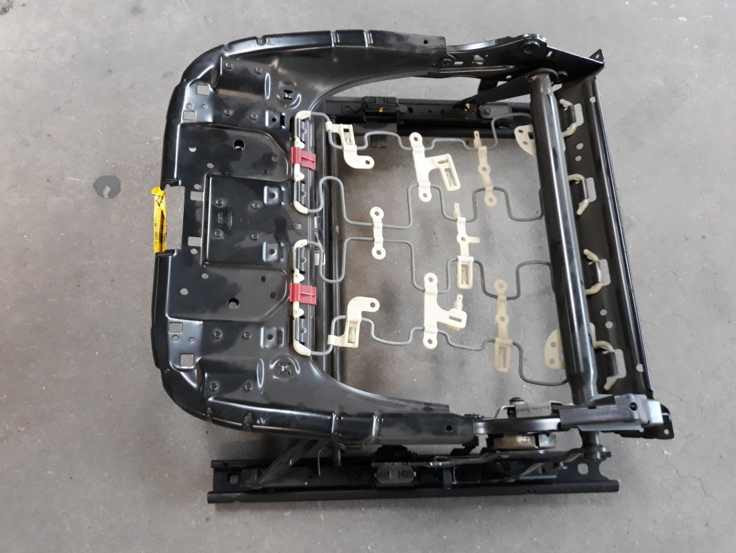 Original OE Volkswagen frame 8H0881105AC 