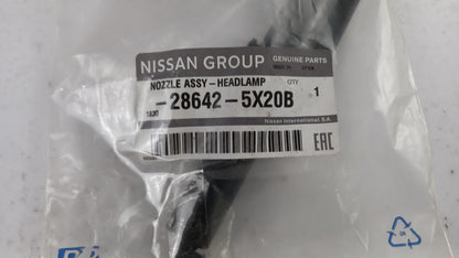 Original OE NISSAN Scheinwerfer Waschdüse 286425X20B
