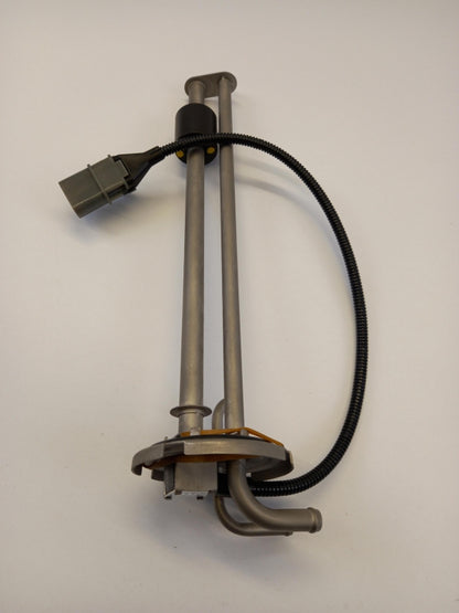 Original NISSAN Cabstar F24M NT-500 Kraftstoffvorrat Sensor 25060LC10A