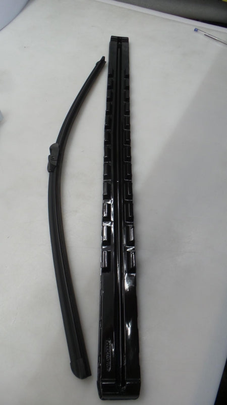 Original VW Touareg I (7L) 2007-2010 Wischblatt Scheibenwischer 650mm 7L6955425A