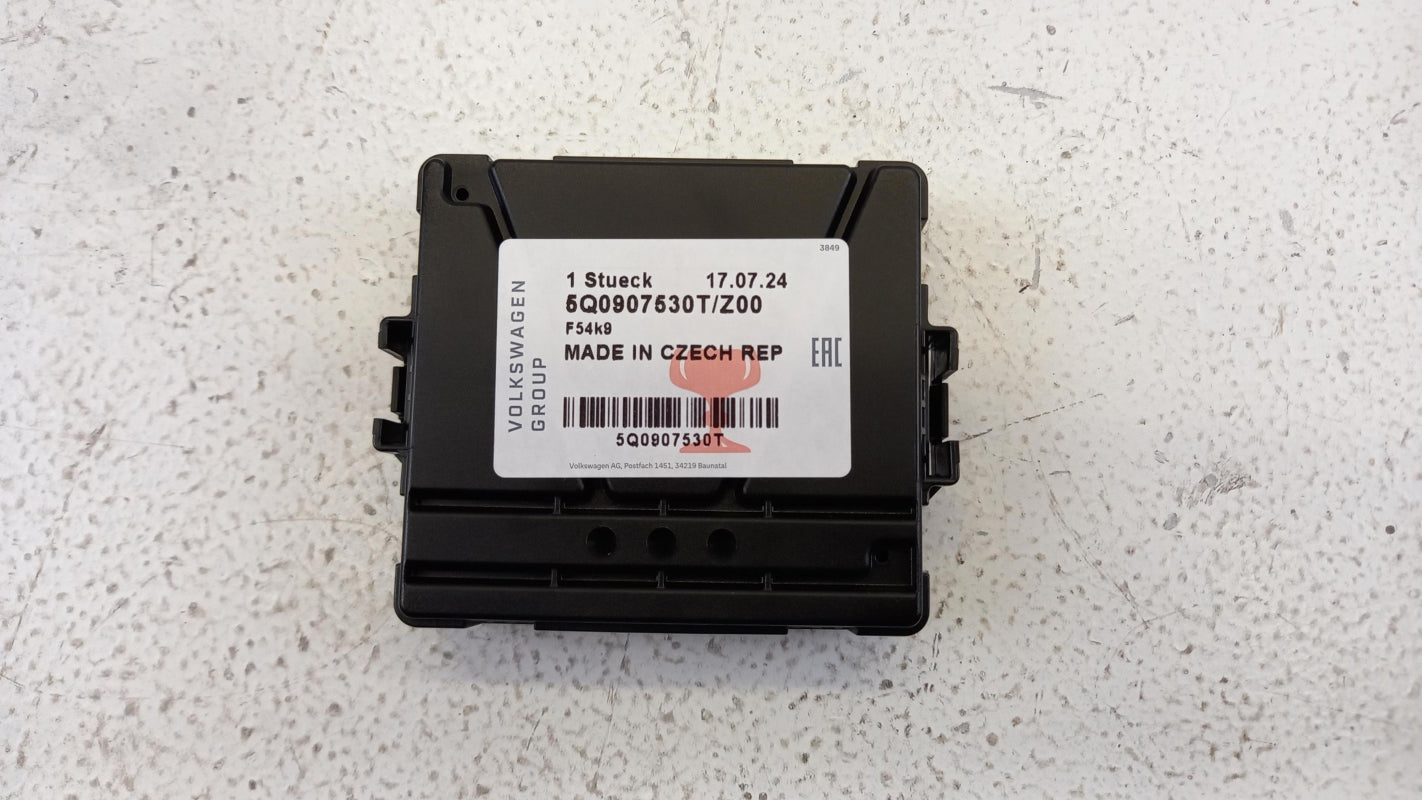 Original AUDI A3 VW Golf 7 Passat B8 Diagnose Interface Gateway 5Q0907530TZ00