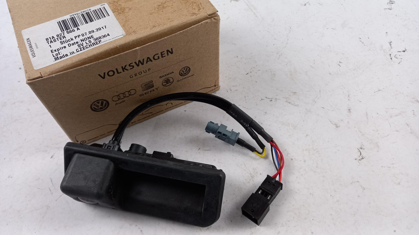 Original AUDI A1 II (GB) Q2 Q3 RSQ3 e-tron GT Rückfahrkamera Hinten 81A827566A