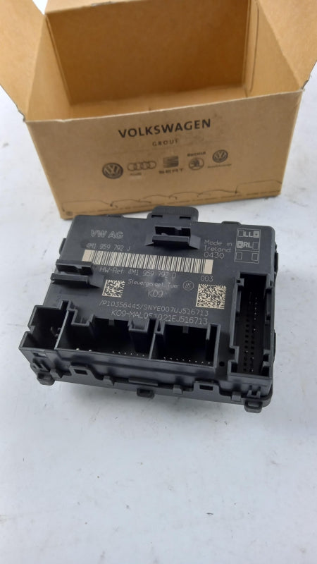 Original OE Volkswagen control unit 4M1959792J 