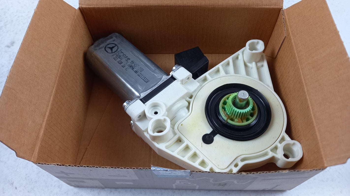 Original MERCEDES-BENZ S-klasse W221 Fensterhebermotor vorne rechts A2218202842