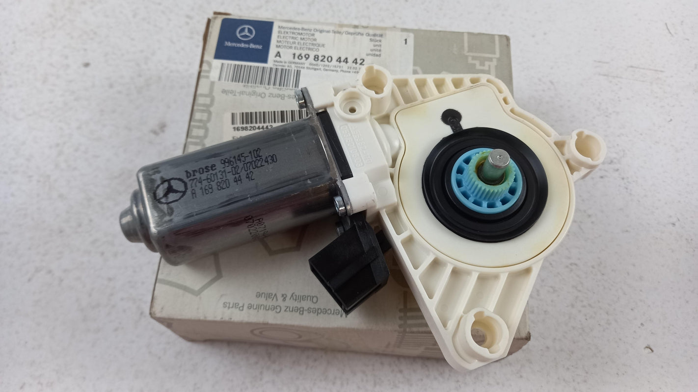 Original MERCEDES-BENZ B-klasse W245 A-klasse W169 Fensterhebermotor A1698204442