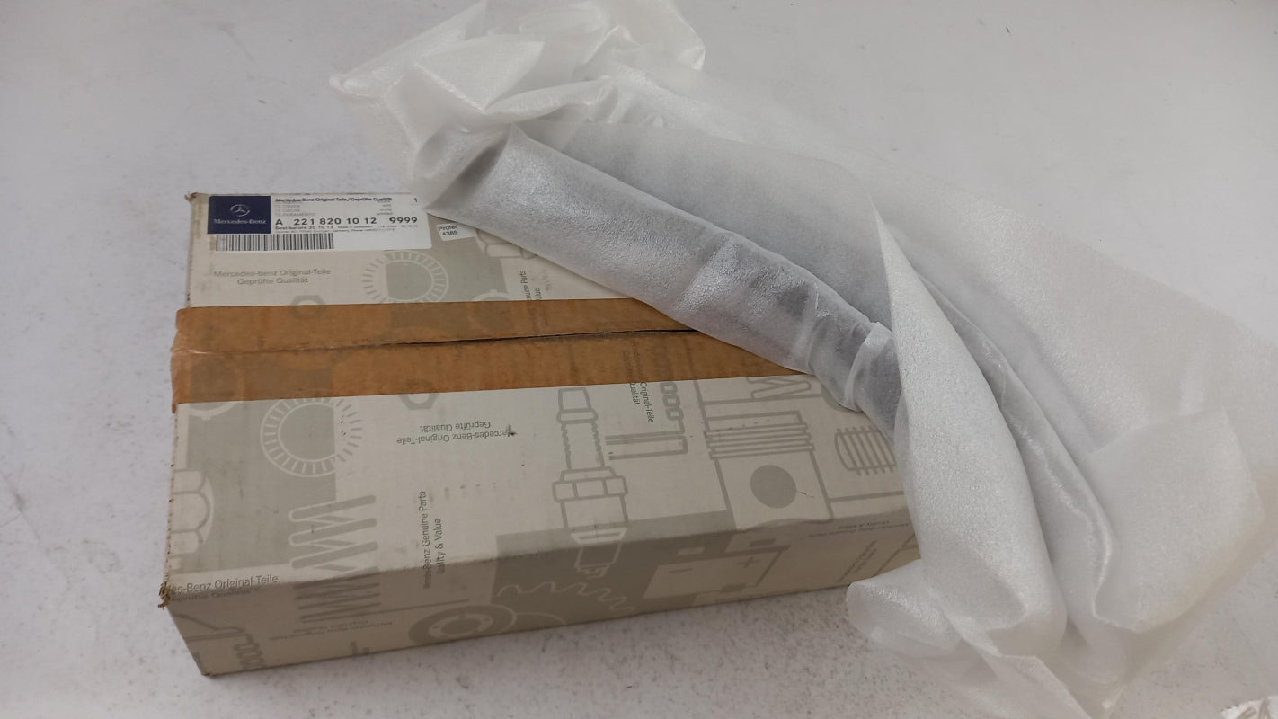 Original OE MERCEDES-BENZ Rückleuchte Zierleiste A22182010129999