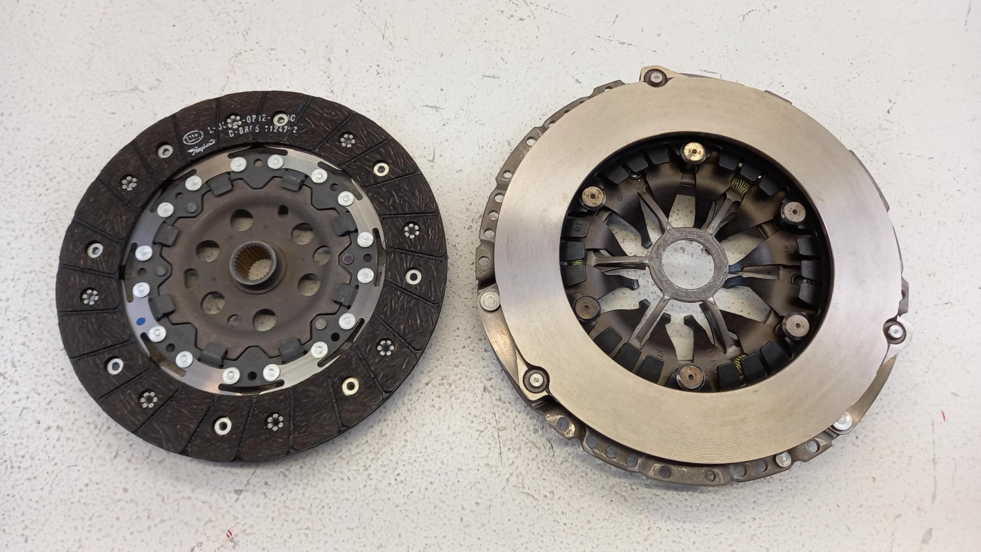 Original OE Volkswagen Kupplungssatz 03G141015NX