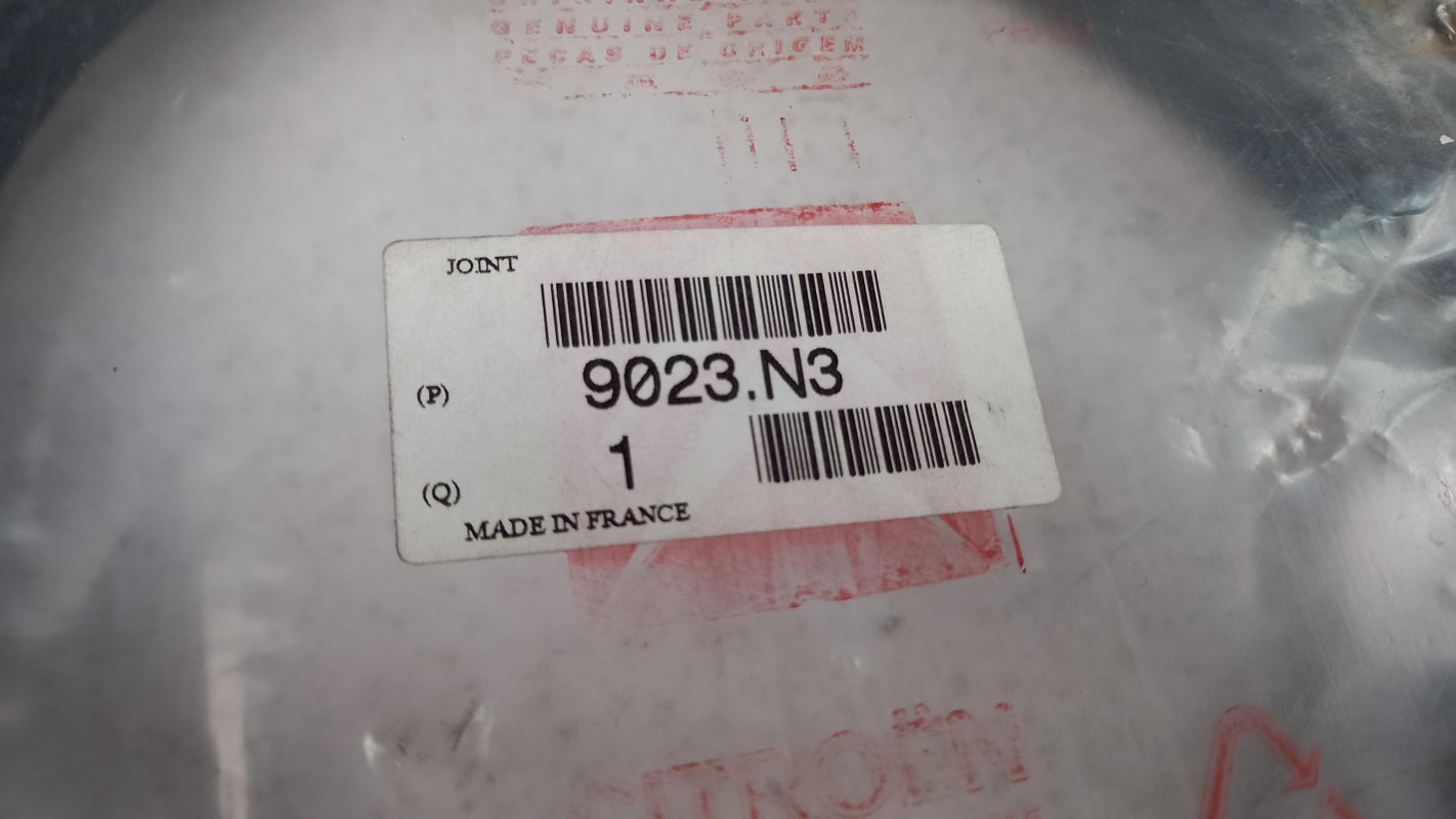 Original OE Peugeot Türdichtung 9023N3