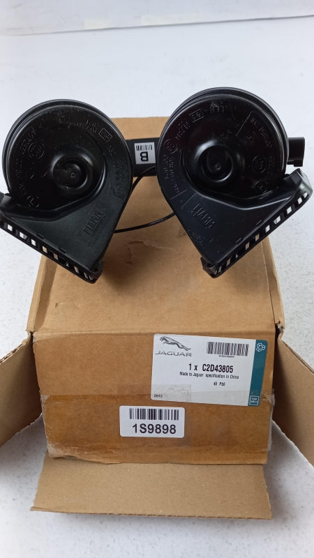 Original OE JAGUAR Fanfare C2D43805