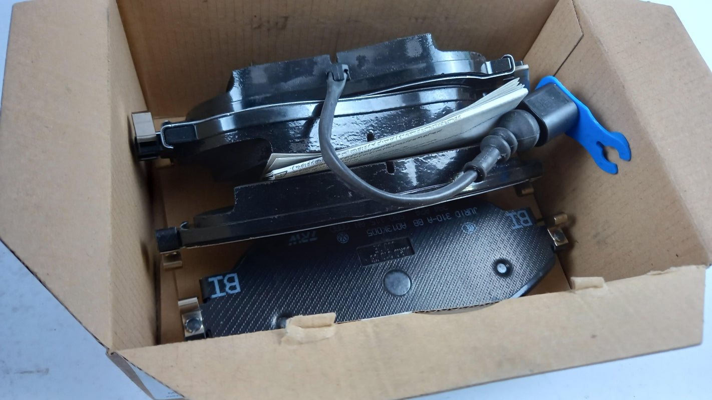 Original OE Volkswagen Bremsbeläge 5Q0698151AJ