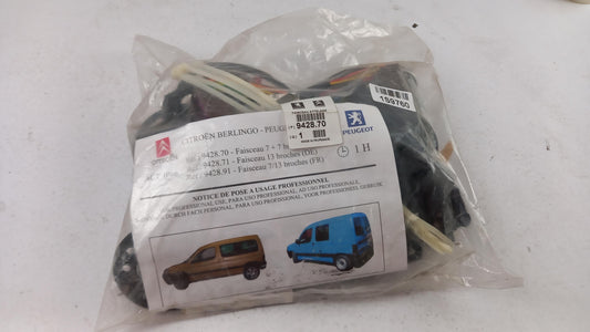 Original OE Peugeot Anhängerkupplung Elektrosatz 942870
