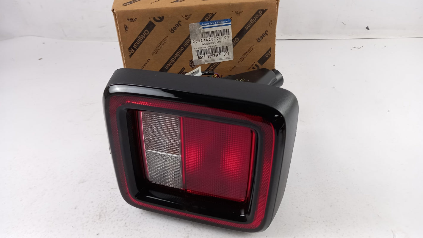 Original OE FIAT Heckleuchte K55112892AE