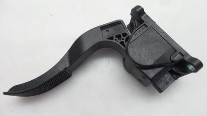 Original MERCEDES-BENZ W447 W639 Vito Viano W906 Sprinter Gaspedal A9063000304