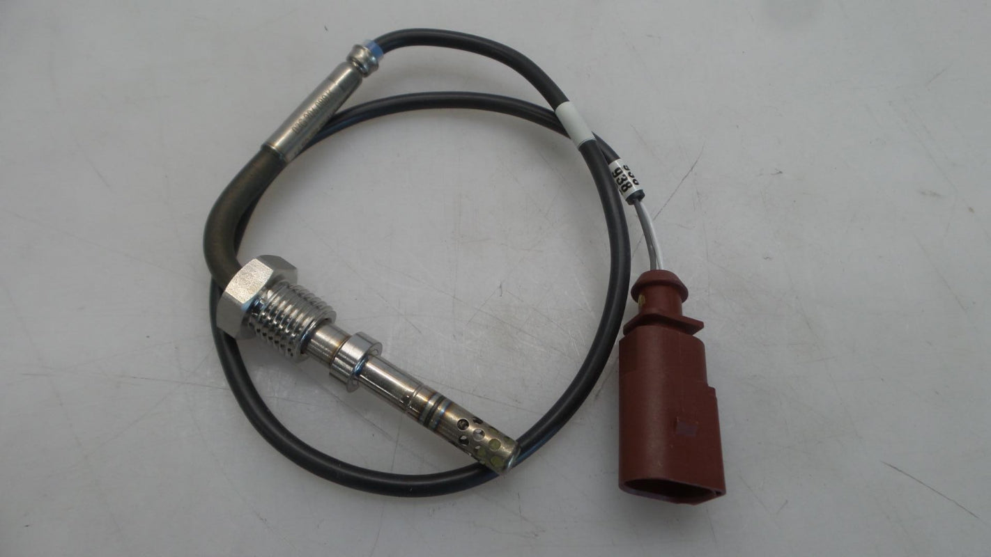 Original AUDI A3 VW Golf SKODA Octavia exhaust gas temperature sensor before DPF 03G906088K 