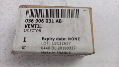 Original VOLKSWAGEN Polo SKODA Fabia I 1.4 Injektor 036906031AB