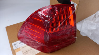 Original BMW 3er E91 Heckleuchte Rücklicht außen links 63217289431
