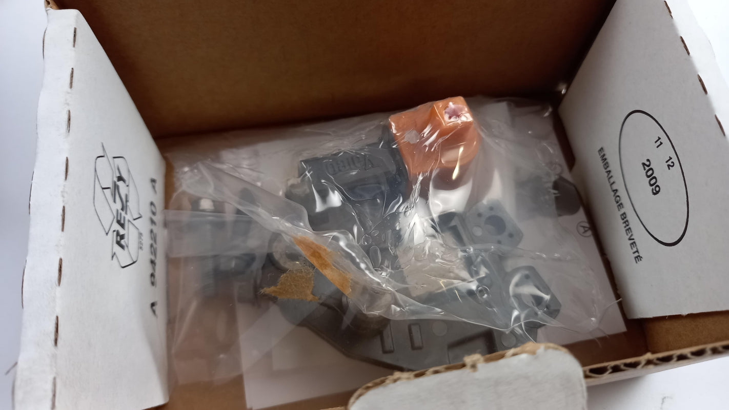 Original OE BMW 7 E67 Generatorregler 12317526556