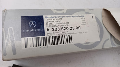 Original MERCEDES-BENZ C-klasse W205 Wischerblättersatz (2st) A2058202300