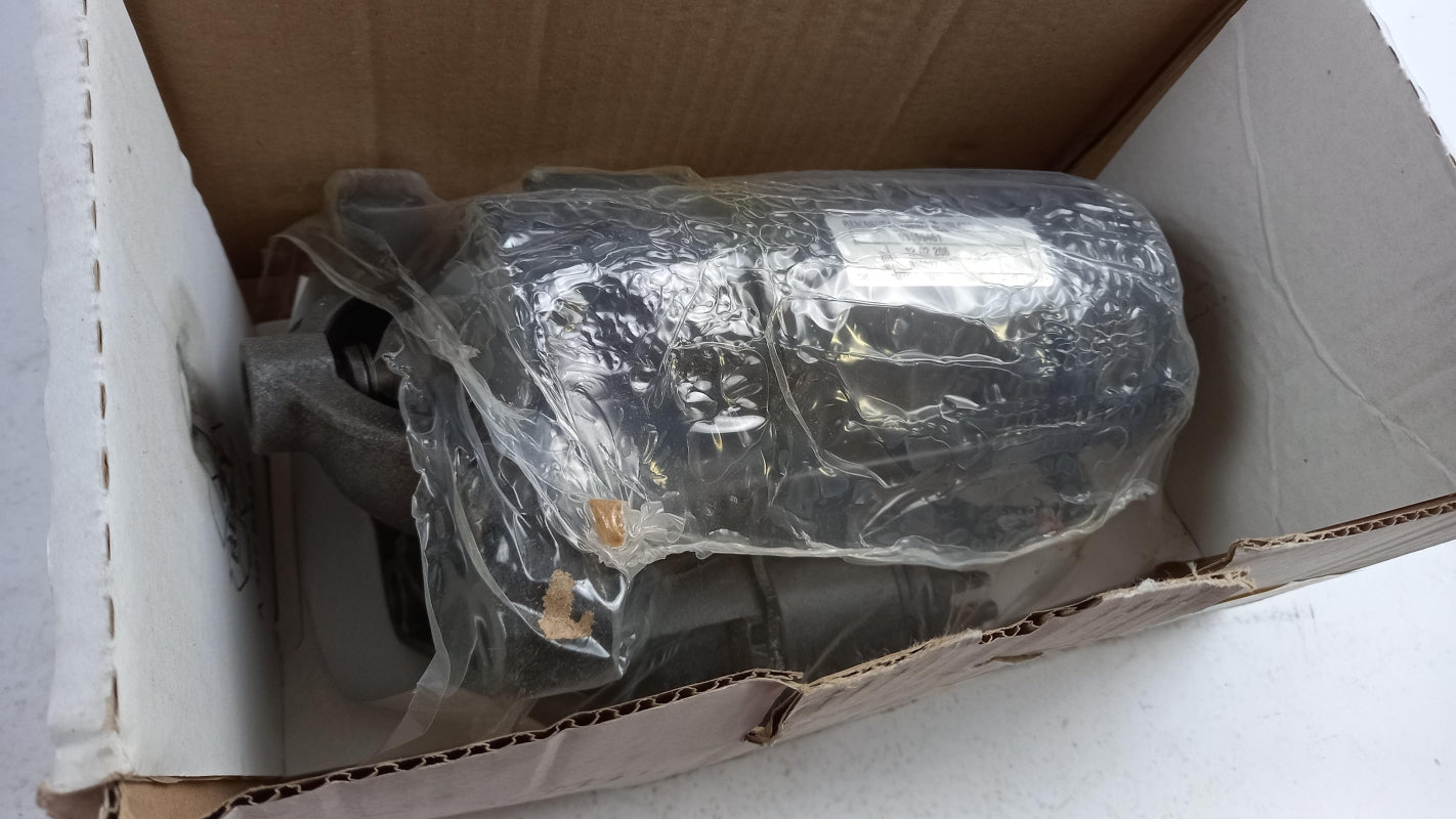 Original OPEL Vivaro-A 2001-2014 Anlasser 93169461