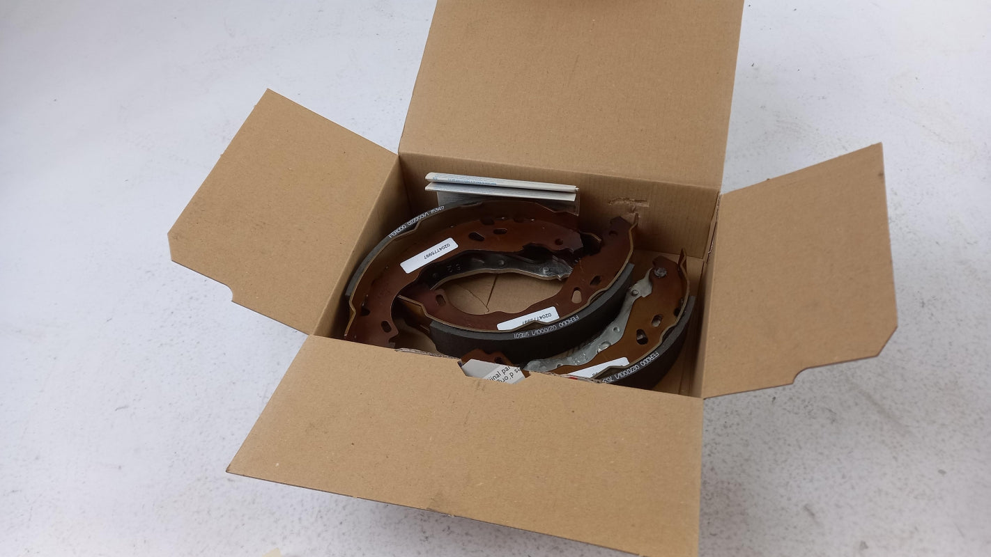 Original PEUGEOT 208 I CITROEN C3 II Bremsbackensatz Hinten 1606631180