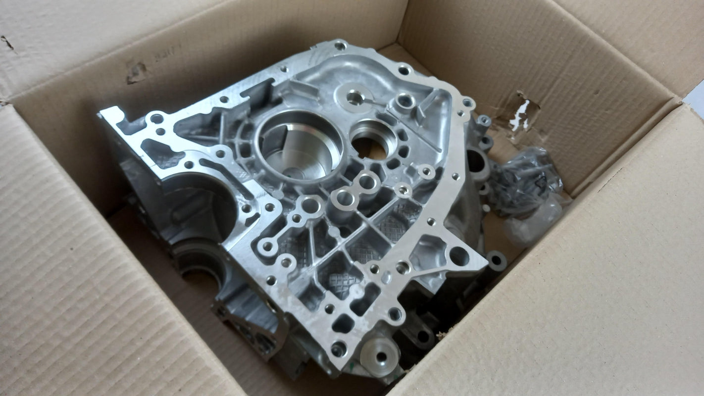 Original OE CITROËN C4 Picasso (B78) manual transmission housing 1610815780 