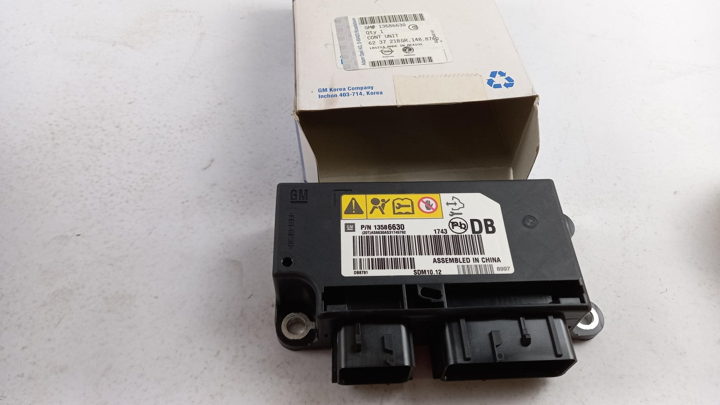 Original OE OPEL Airbag Steuergerät 13586630
