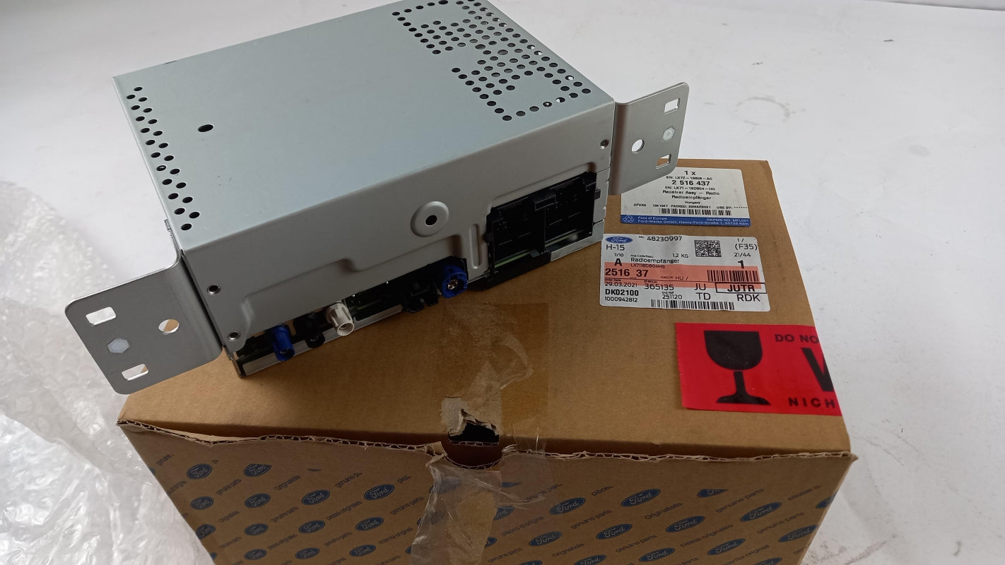 Original OE FORD Multimedia Head Unit 2516437 