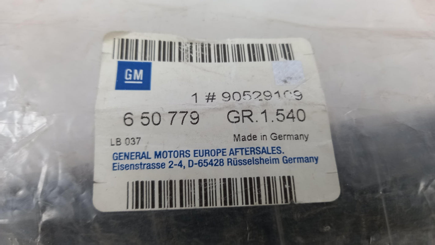 Original OPEL Sintra 2.2 16V Motorölkühler 90529109