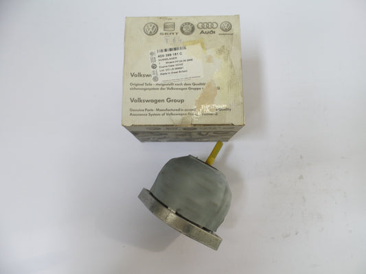 Original AUDI A8/S8 Quattro (4D) Getriebelagerung Motorlager 4D0399151C
