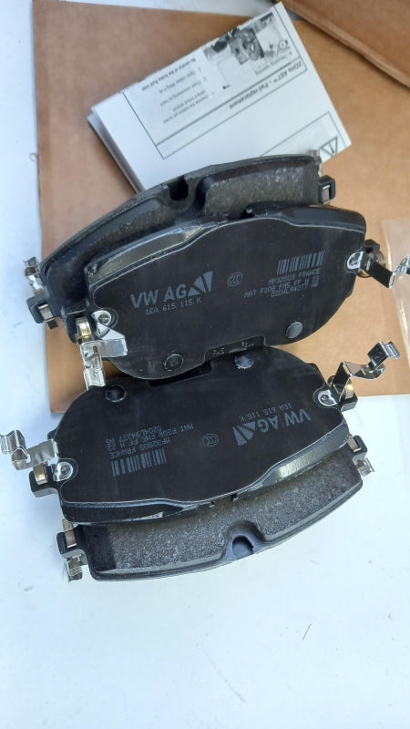 Original OE Volkswagen Bremsbeläge 1EA698151P